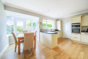 Photo 21- click for photo gallery